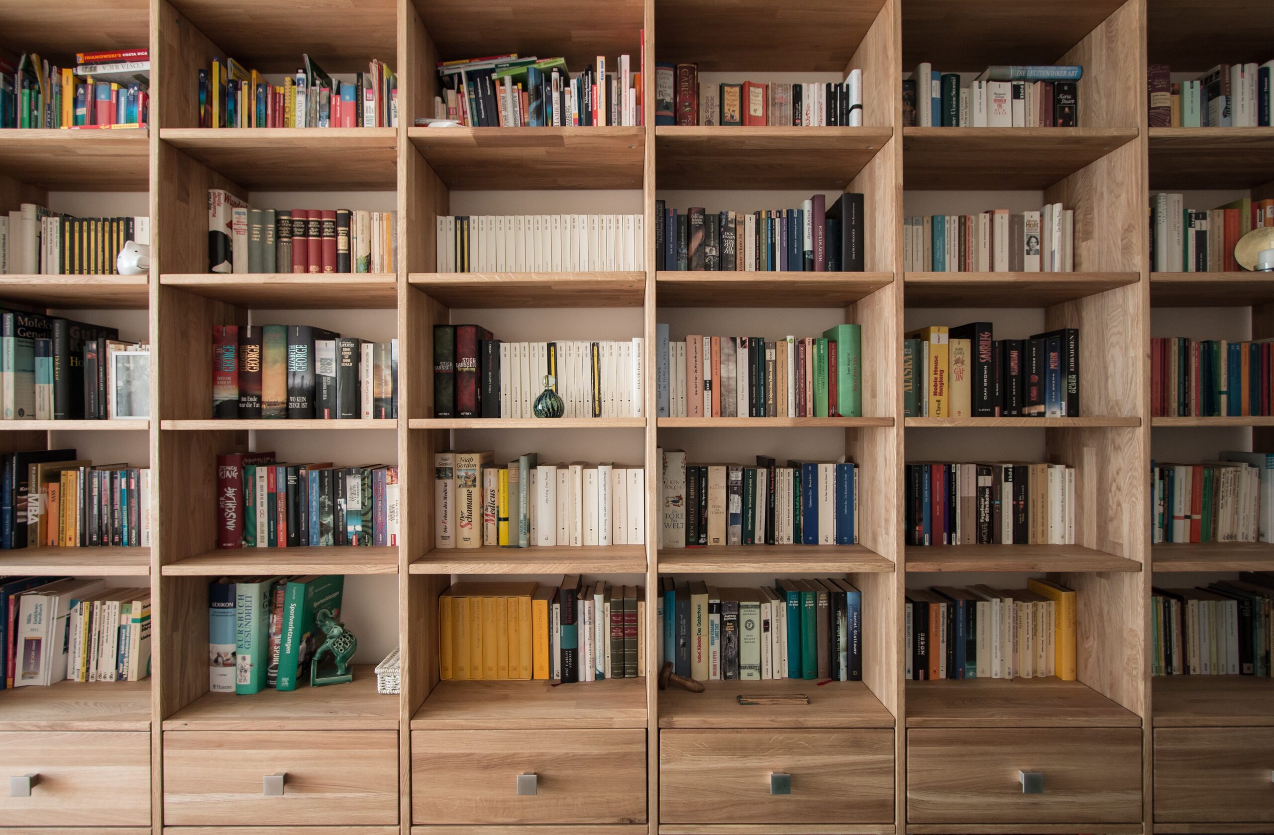 本好きにおすすめ！まるで図書館のような読書スペースを確保した家づくり